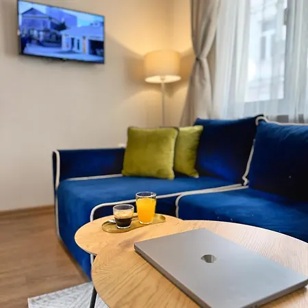 Апартаменты Centre Apt. With Parking For 4 Guests Пловдив