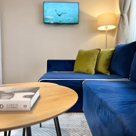 Centre Apt. With Parking For 4 Guests Lejlighed *