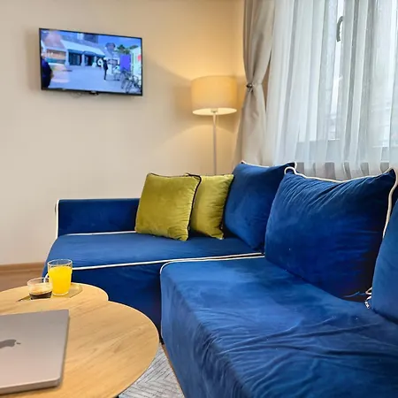Lejlighed Centre Apt. With Parking For 4 Guests