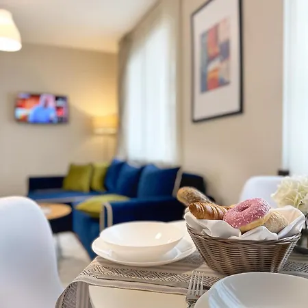 Апартаменты Centre Apt. With Parking For 4 Guests Пловдив