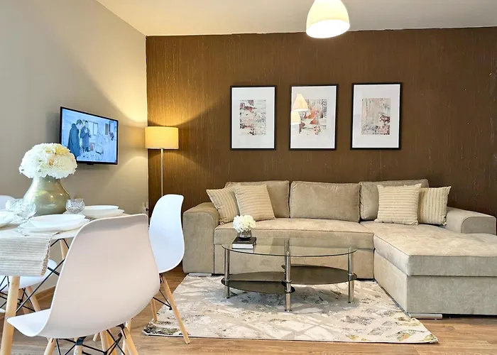 Centre Apt. With Parking For 4 Guests Lejlighed Plovdiv