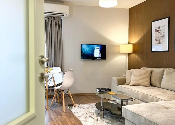 Centre Apt. With Parking For 4 Guests Lejlighed *