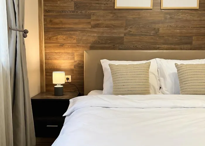 Lejlighed Centre Apt. With Parking For 4 Guests Plovdiv